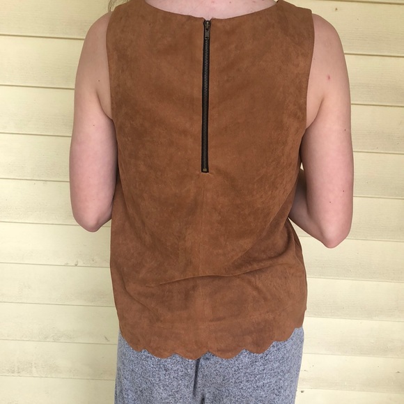 Tank top - Picture 2 of 3